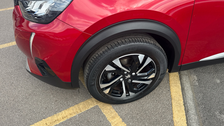 Peugeot 2008 1.2 PureTech Allure Premium 5dr Petrol Estate